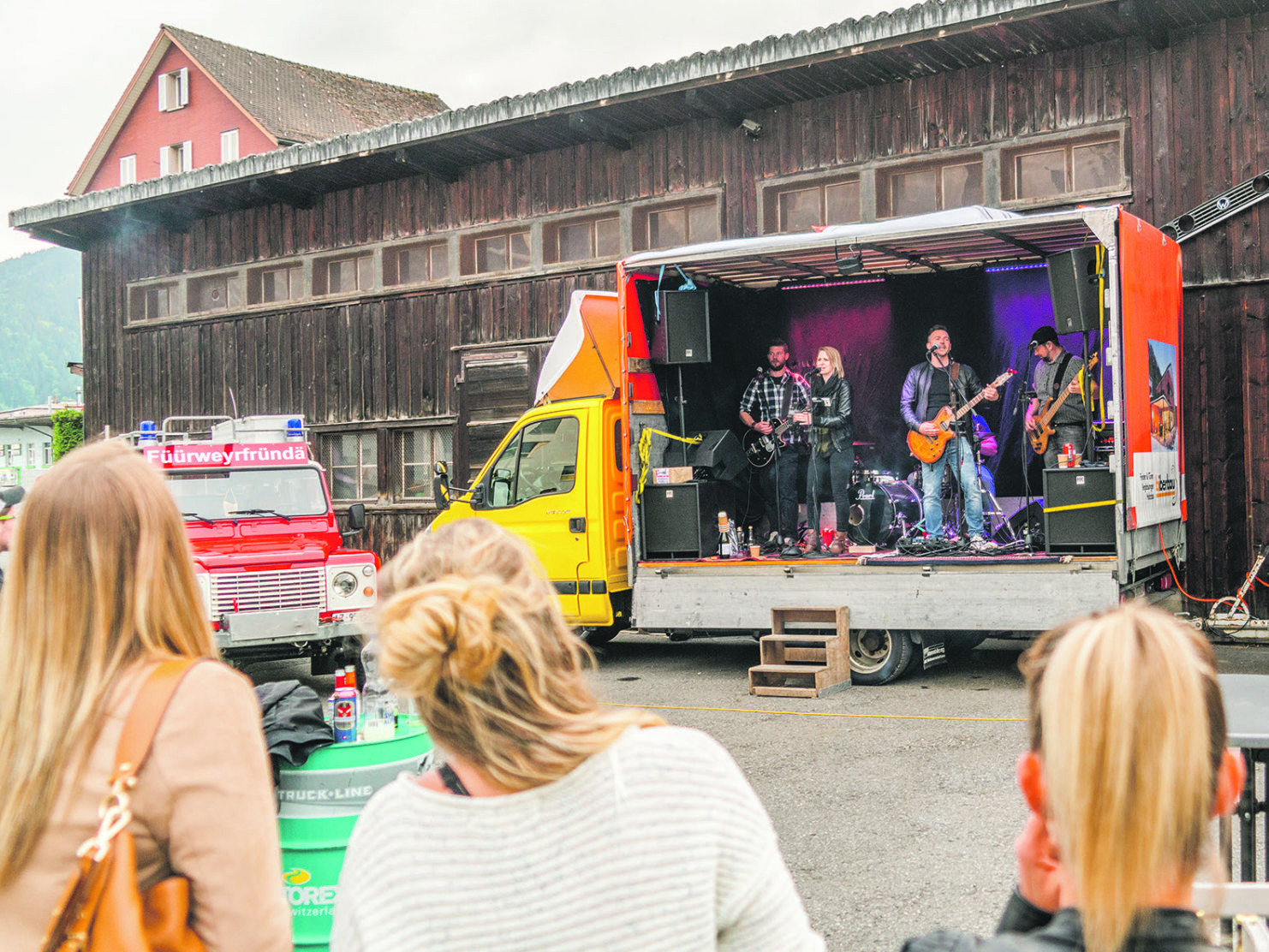 «Geheime» Konzert-Tournee brachte viel Freude in drei Dörfer