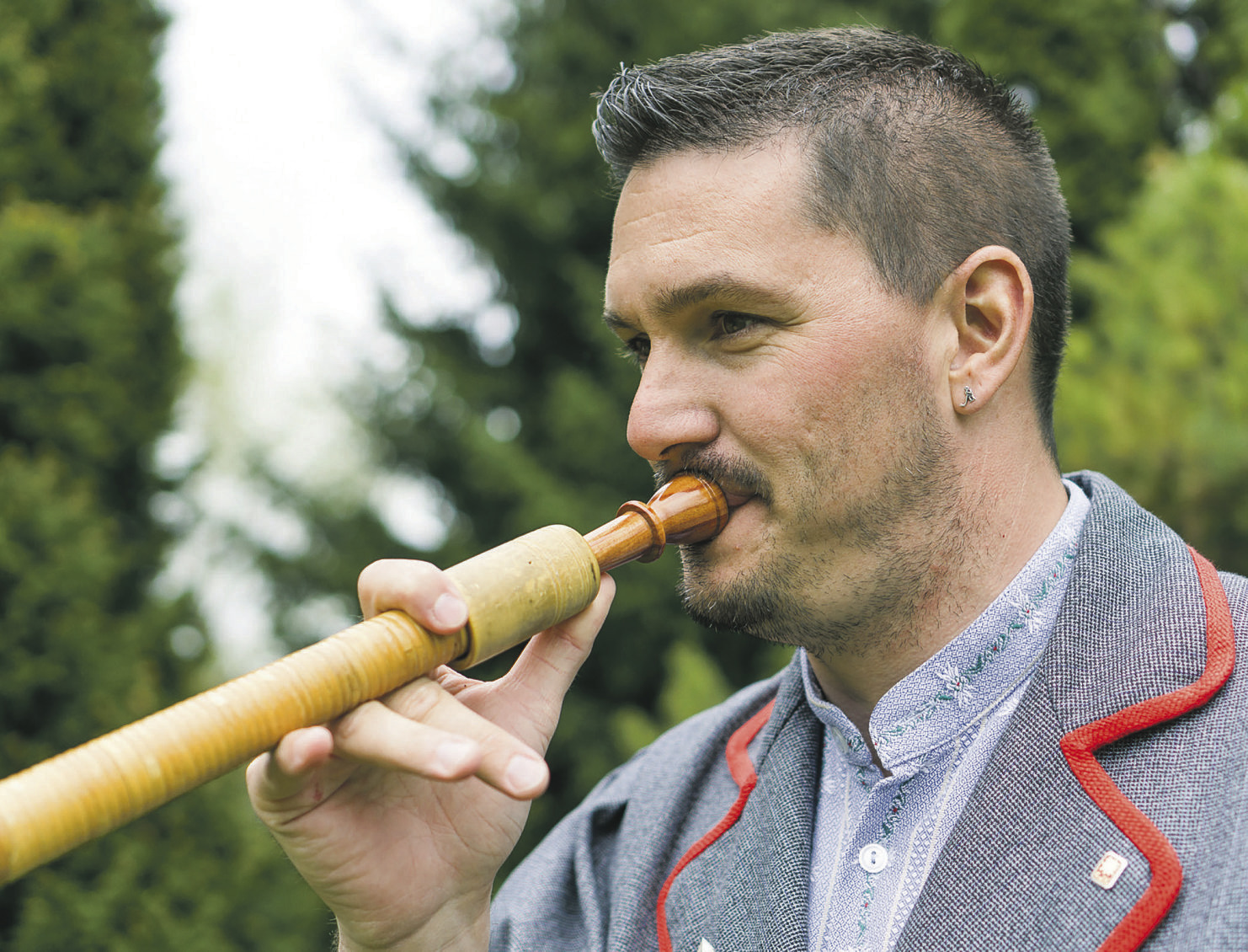 «Es heisst, ein Alphorn  wird gejodelt»