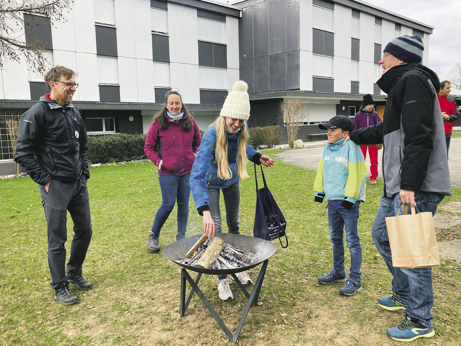 Familien erlebten «unterwegs»  ein buntes Osterfest