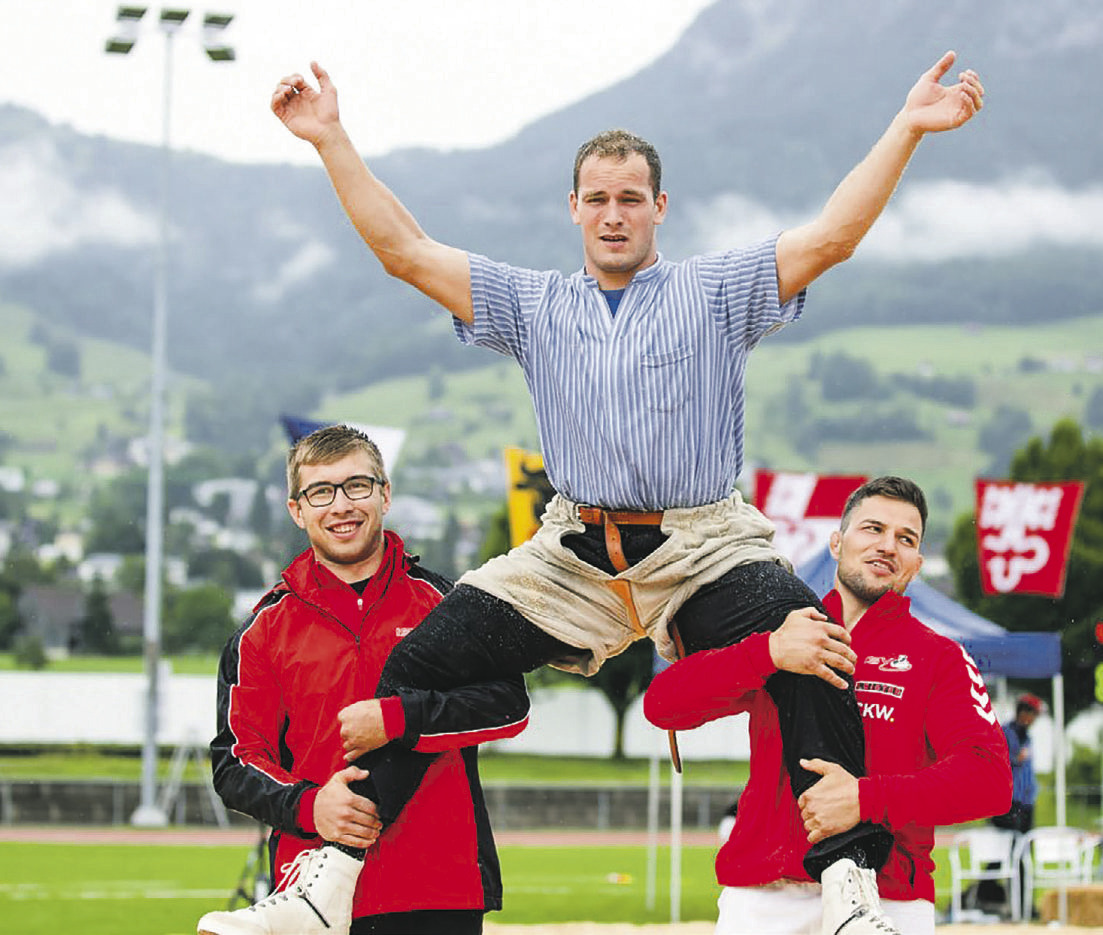 Luzerner dominierten das  Innerschweizer Schwingfest