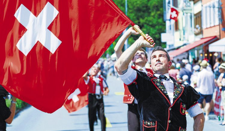 Jodlerinnen und Jodler eroberten Zug