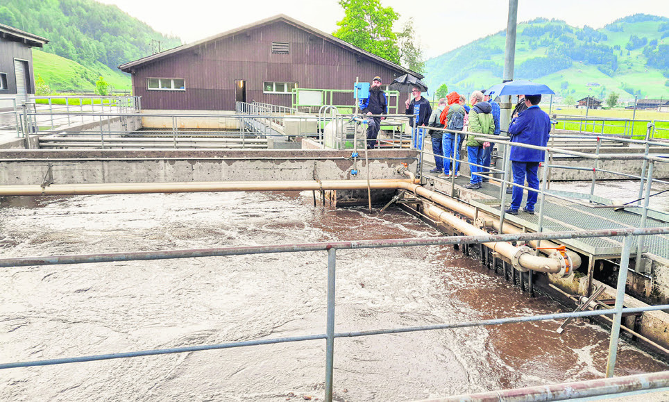 Grosses Interesse an der  Besichtigung der ARA oberes Sihltal