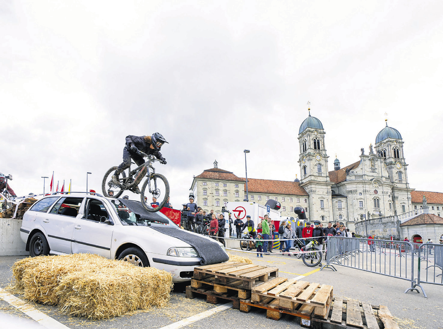 Wenn die Mountainbikes wieder tief fliegen …